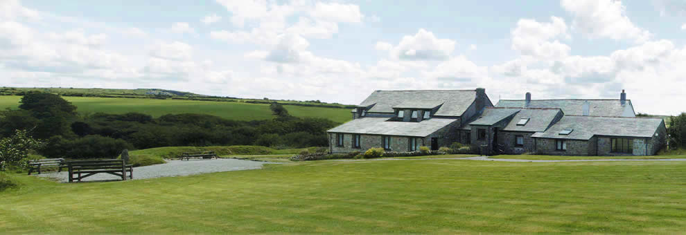 Holiday cottages at East Rose Farm, Bodmin, Cornwall