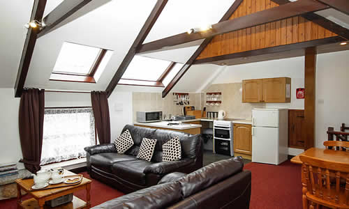 Tamarisk self catering holiday cottage with fishing on Bodmin Moor, Cornwall.