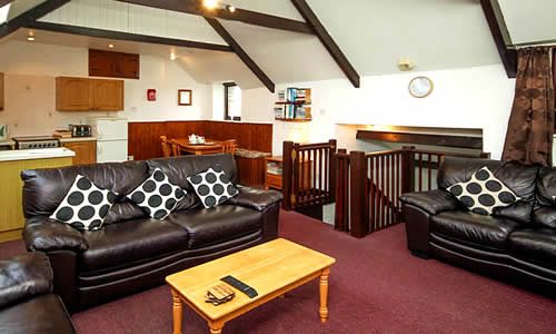 barn self catering holiday cottage with fishing on Bodmin Moor, Cornwall.