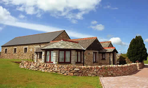 Mowhay self catering holiday cottage with fishing on Bodmin Moor, Cornwall.